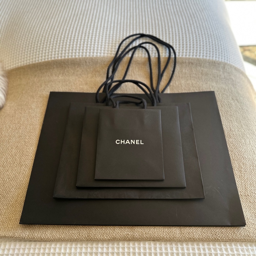 100% Authentic New Black Chanel Paper Shopping Bag - In Three Sizes